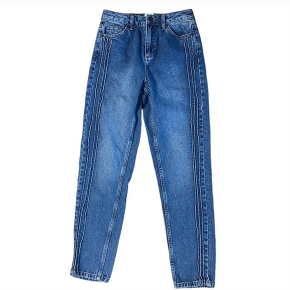 BDG Urban Outfitters Mom Blue Jeans Light Wash Pintuck Side Seams Cotton W25 L32 - Picture 3 of 8